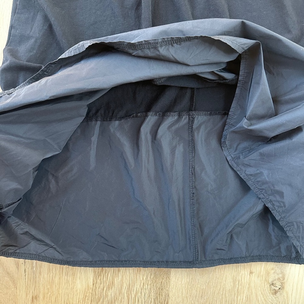 NWT- LUUKAA Skirt- Black, Size US-6 - Picture 8 of 12